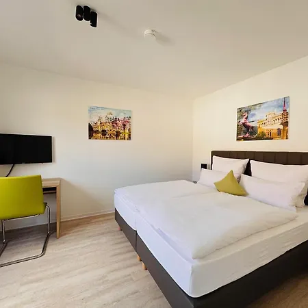 Hotel apartamentowy Adapt *